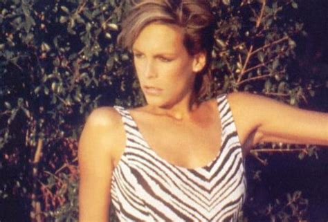 jamie lee curtis bikini pictures|Oscar Nominee Jamie Lee Curtis’ Bikini Photos Are Everything